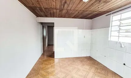 Casa para Aluguel - Santos Dumond, 2 Quartos,  42 m² - São Leopoldo
