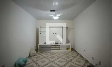 Casa para Aluguel - Jardim Marisa, 1 Quarto,  119 m² - São Paulo
