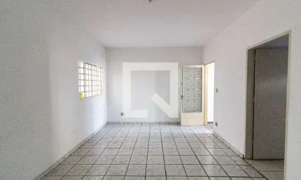 Casa para Aluguel - Vila Pinheiros, 2 Quartos,  70 m² - Sorocaba