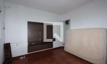 Casa para Aluguel - Vila Nova York, 2 Quartos,  120 m² - São Paulo