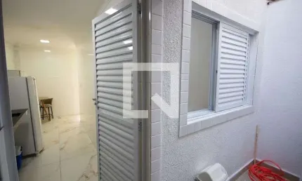Casa / sobrado em condomínio para aluguel - guilhermina, 2 quartos,  48 m² - praia grande
