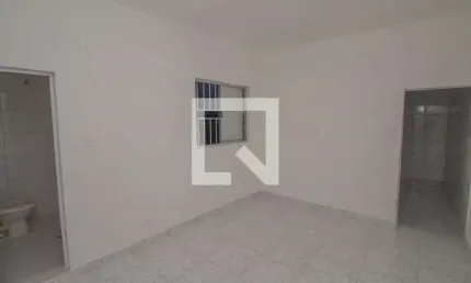 Casa para Aluguel - Sapopemba, 1 Quarto,  45 m² - São Paulo