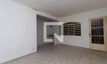 Casa para Aluguel - Vila Jacuí, 1 Quarto,  79 m² - São Paulo