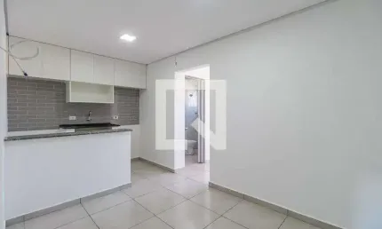 Kitnet / Stúdio para Aluguel - Parque dos Camargos, 1 Quarto,  24 m² - Barueri