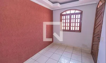 Casa para Aluguel - Rio Branco, 2 Quartos,  100 m² - Belo Horizonte