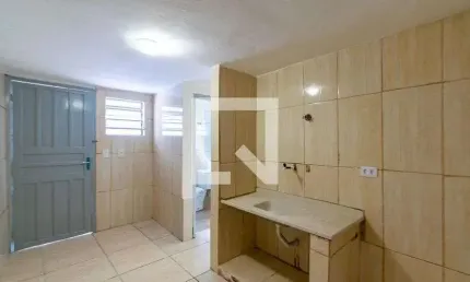 Casa para Aluguel - Jabaquara, 1 Quarto,  35 m² - São Paulo
