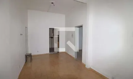 Casa para Aluguel - Madureira, 2 Quartos,  70 m² - Rio de Janeiro