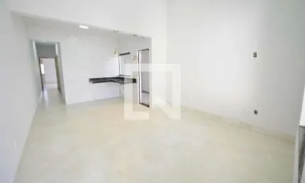 Casa para Aluguel - Parque Industrial Paulista, 2 Quartos,  150 m² - Goiânia