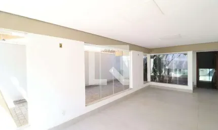 Casa para Aluguel - Tabajaras, 4 Quartos,  450 m² - Uberlândia