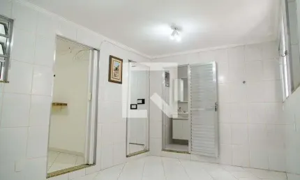 Casa para Aluguel - Vila Campestre, 2 Quartos,  60 m² - São Paulo