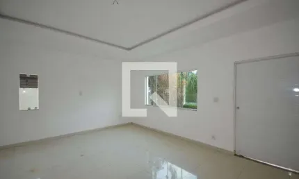 Casa para Aluguel - Campo Grande, 3 Quartos,  360 m² - Rio de Janeiro