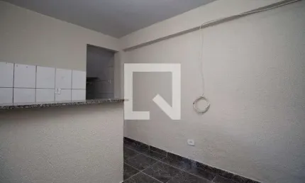 Casa para Aluguel - Ceilândia, 1 Quarto,  40 m² - Brasília
