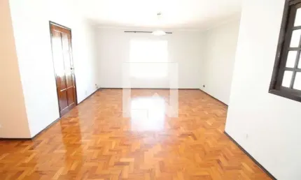 Casa para Aluguel - Conjunto Residencial Jardins, 3 Quartos,  150 m² - São José dos Campos
