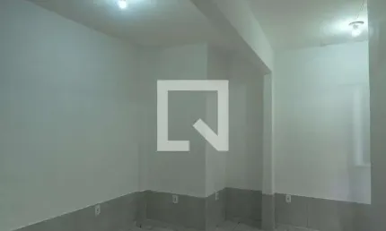 Kitnet / Stúdio para Aluguel - Penha Circular, 1 Quarto,  19 m² - Rio de Janeiro