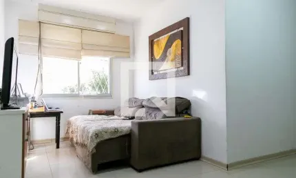 Apartamento para Aluguel - Cavalhada, 2 Quartos,  53 m² - Porto Alegre
