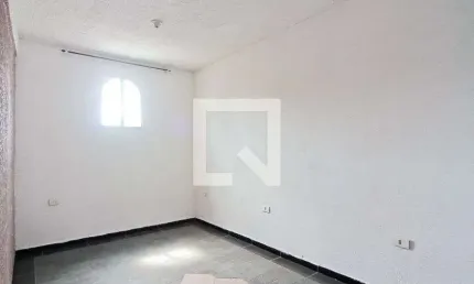 Casa para Aluguel - Jaguara, 2 Quartos,  65 m² - São Paulo