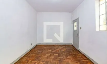 Casa para Aluguel - Nova Suíssa, 2 Quartos,  80 m² - Belo Horizonte