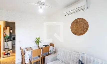 Casa para Aluguel - Campo Grande, 2 Quartos,  128 m² - Rio de Janeiro