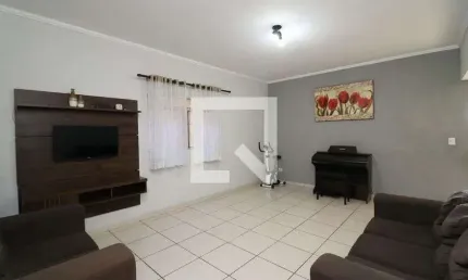 Casa para Aluguel - Conj. Res. Paes de Barros, 6 Quartos,  250 m² - Guarulhos