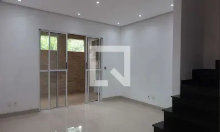 Casa / Sobrado em Condomínio para Aluguel - Jardim Arco Íris, 2 Quartos,  70 m² - Cotia