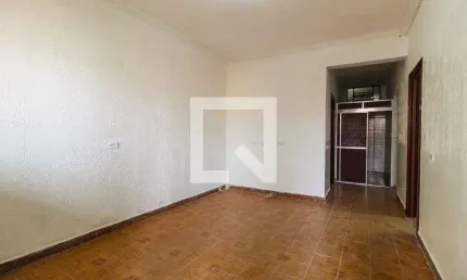 Casa para Aluguel - Itaquera, 2 Quartos,  90 m² - São Paulo