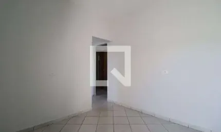 Casa para Aluguel - Segismundo Pereira, 2 Quartos,  75 m² - Uberlândia