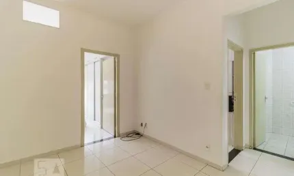 Apartamento para Aluguel - Centro, 2 Quartos,  65 m² - São Paulo