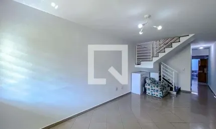 Casa para Aluguel - Vila Invernada, 3 Quartos,  117 m² - São Paulo