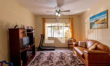 Casa para Aluguel - Vila Curuca, 6 Quartos,  170 m² - São Paulo