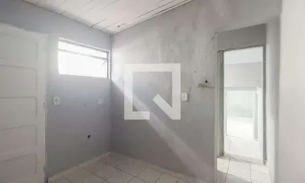 Casa para Aluguel - Tatuapé, 2 Quartos,  54 m² - São Paulo