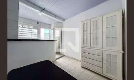 Kitnet / Stúdio para Aluguel - Vila Barão, 1 Quarto,  30 m² - Sorocaba
