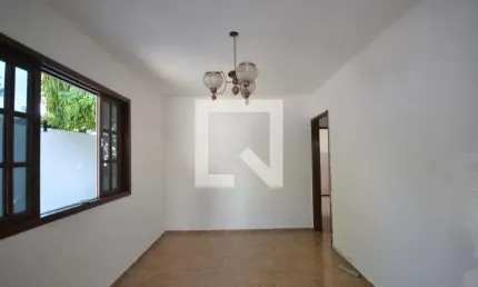 Casa para aluguel - campo grande, 2 quartos,  75 m² - rio de janeiro