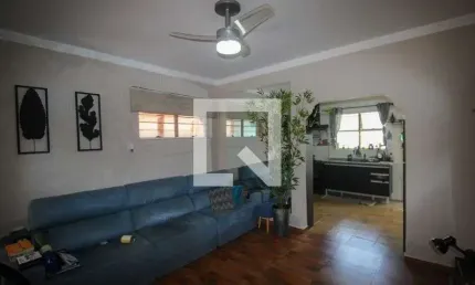 Casa para Aluguel - Vila Barão, 2 Quartos,  303 m² - Sorocaba