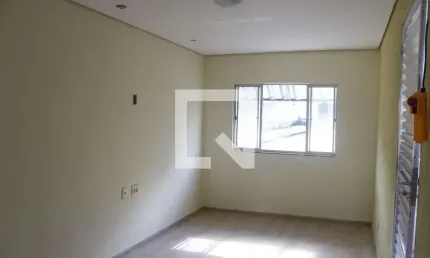 Casa para Aluguel - Jardim Vitória, 1 Quarto,  50 m² - Belo Horizonte