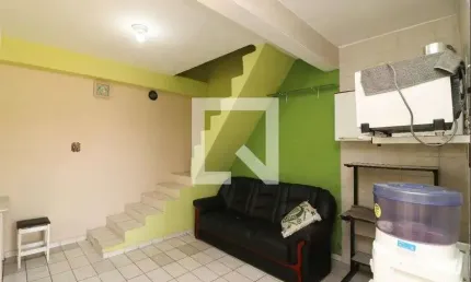 Casa para Aluguel - Vila Galvão, 2 Quartos,  60 m² - Guarulhos