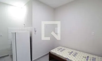 Kitnet / stúdio para aluguel - martins, 1 quarto,  25 m² - uberlândia