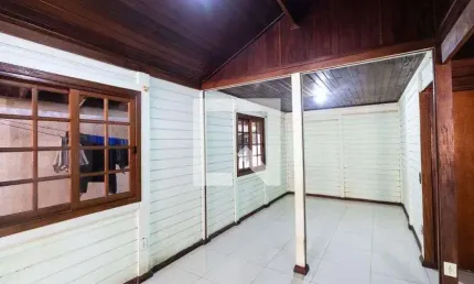 Casa para Aluguel - Campo Grande, 1 Quarto,  58 m² - Rio de Janeiro