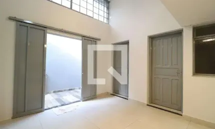 Casa para aluguel - centro, 3 quartos,  150 m² - uberlândia