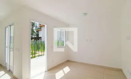 Casa / sobrado em condomínio para aluguel - jardim petrópolis, 2 quartos,  49 m² - cotia