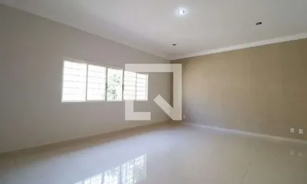 Casa para aluguel - santa mônica, 5 quartos,  220 m² - uberlândia