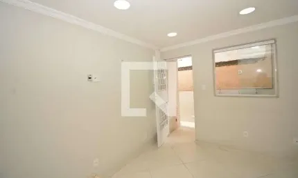 Casa / sobrado em condomínio para aluguel - oswaldo cruz, 1 quarto,  30 m² - rio de janeiro