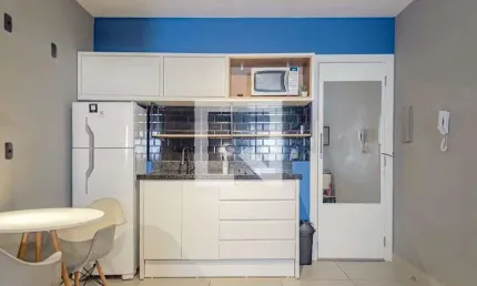 Kitnet / stúdio para aluguel - centro, 1 quarto,  30 m² - florianópolis