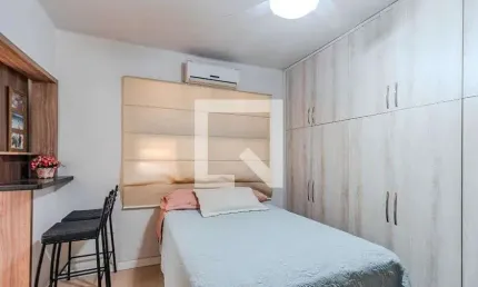 Kitnet / stúdio para aluguel - menino deus, 1 quarto,  32 m² - porto alegre