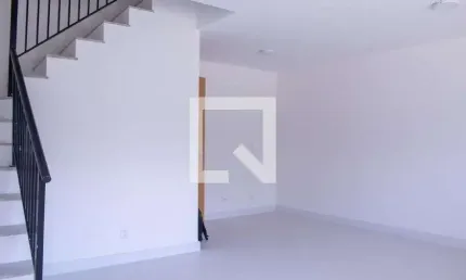 Casa / sobrado em condomínio para aluguel - vargem grande, 3 quartos,  200 m² - rio de janeiro
