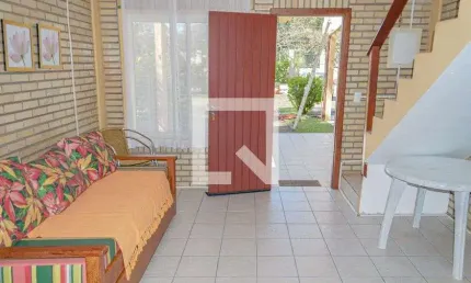 Casa / sobrado em condomínio para aluguel - barra da lagoa, 2 quartos,  81 m² - florianópolis