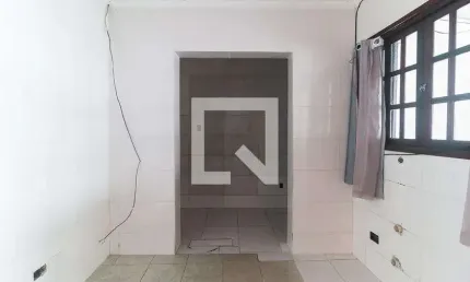 Casa para aluguel - vila industrial, 1 quarto,  230 m² - mogi das cruzes
