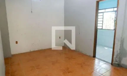 Casa para aluguel - centro, 1 quarto,  50 m² - viamão
