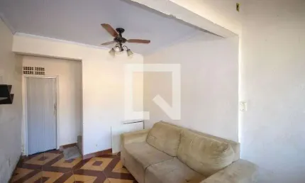 Casa para aluguel - heliópolis, 1 quarto,  28 m² - belford roxo