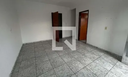 Casa para aluguel - vila leopoldina, 2 quartos,  60 m² - duque de caxias