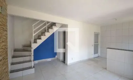 Casa para aluguel - heliópolis, 2 quartos,  109 m² - belford roxo